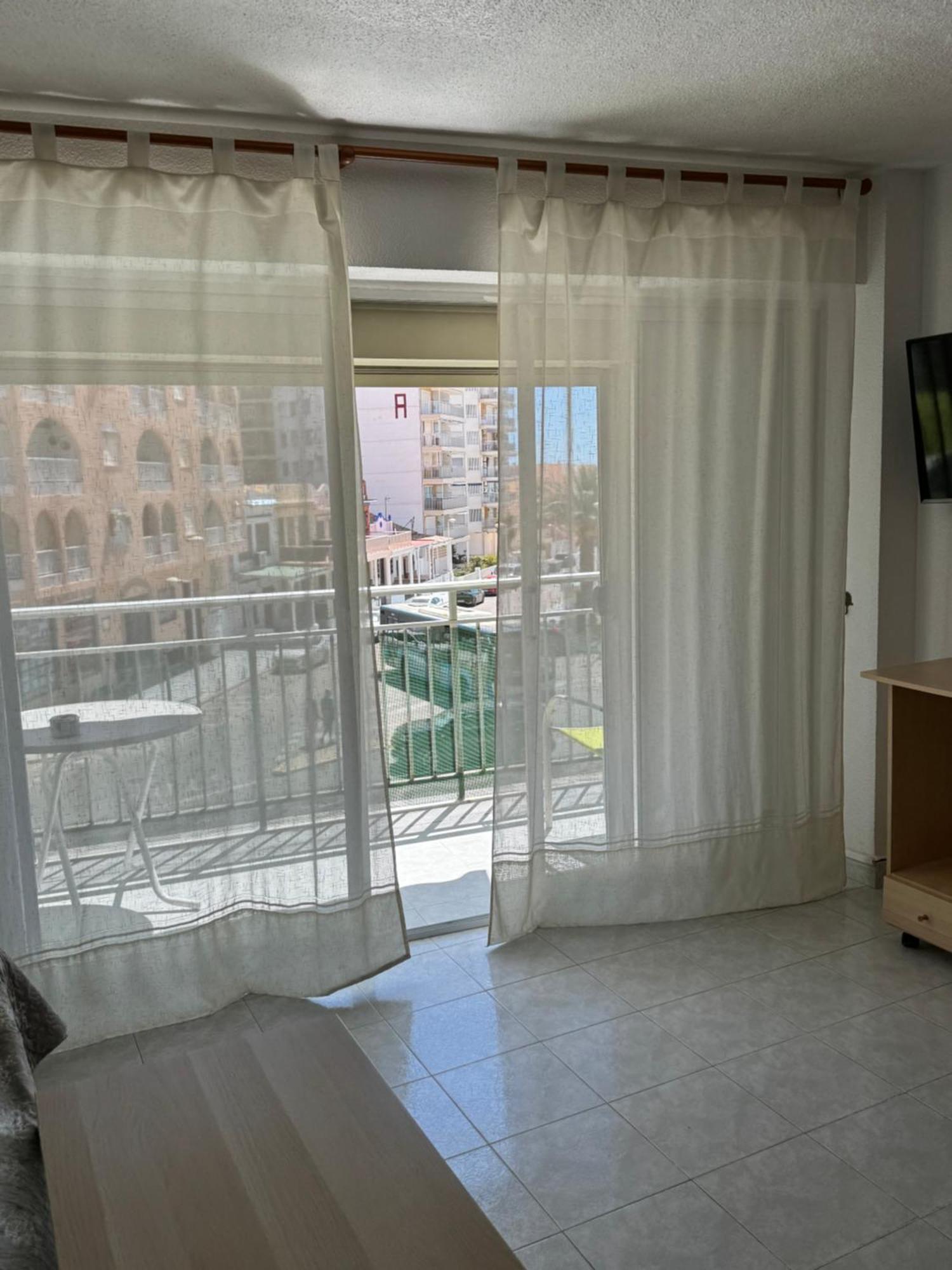 Encantador Piso Cerca De La Playa En Cullera ฟาโร เดอ กูเยรา ภายนอก รูปภาพ